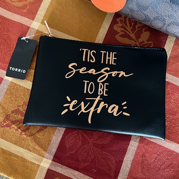 Torrid ‘Tis The Season TO BE Extra’ Black & Rose Gold Poach Rose Gold Zipper - Picture 8 of 8